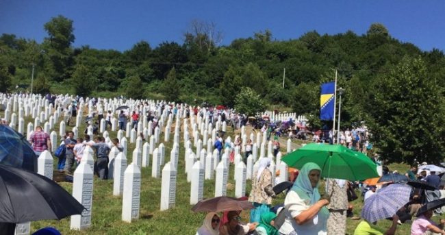 Eyüplü öğrenciler Srebrenitsa şehitlerini unutmadı