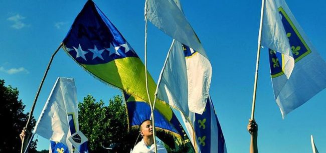 Bosna Hersek’te ‘referandum’ restleşmesi.