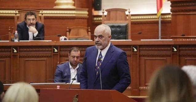 Arnavutluk Parlamentosu, Srebrenitsa soykırımı tasarısını reddetti!