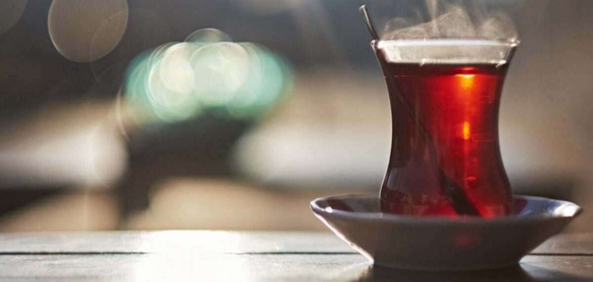 Siyah Çay İçmek Sağlığa Yararlı mı?