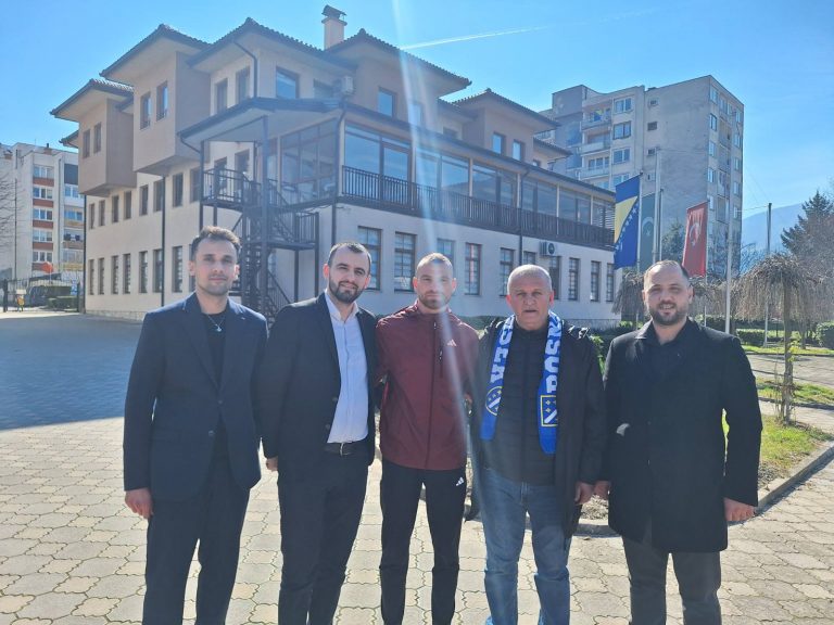 Goražde ile Sakarya Boşnaklar Derneği Arasında Kardeşlik Anlaşması