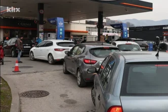 Savaşın Faturası: Bosna Hersek’de Benzin Alımına Kısıtlama Getirildi !!