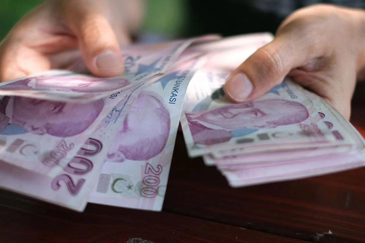İşte Memur ve Emekli İ&ccedil;in Masadaki Rakamlar..